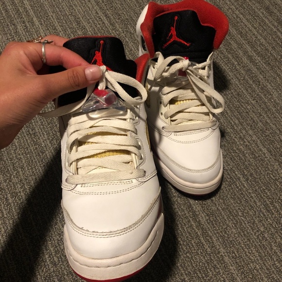 Jordan 5 Retro ‘Fire Red’🔥❤️ - Picture 4 of 4